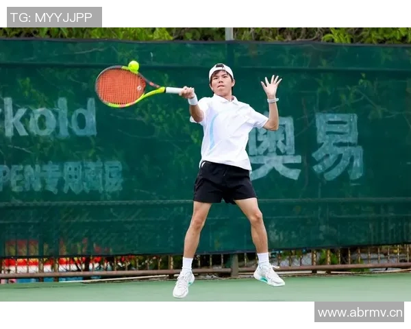 杭州网球队技术争议引发热议球员表现与教练策略成焦点讨论