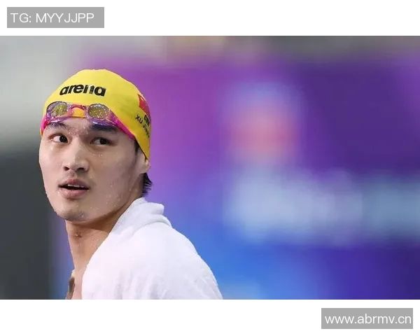 仰泳比赛前的心理调适与准备策略提升竞技状态的关键因素 仰泳比赛前的心理调适与准备策略提升竞技状态的关键因素